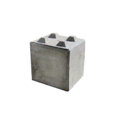 Betonový blok se zámky 600x600x600 mm