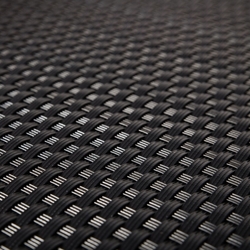 Černá plastová ratanová stínící rohož "umělý ratan" - délka 500 cm a výška 75 cm
