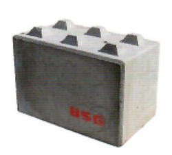 Betonový blok se zámky 800x800x400 mm 